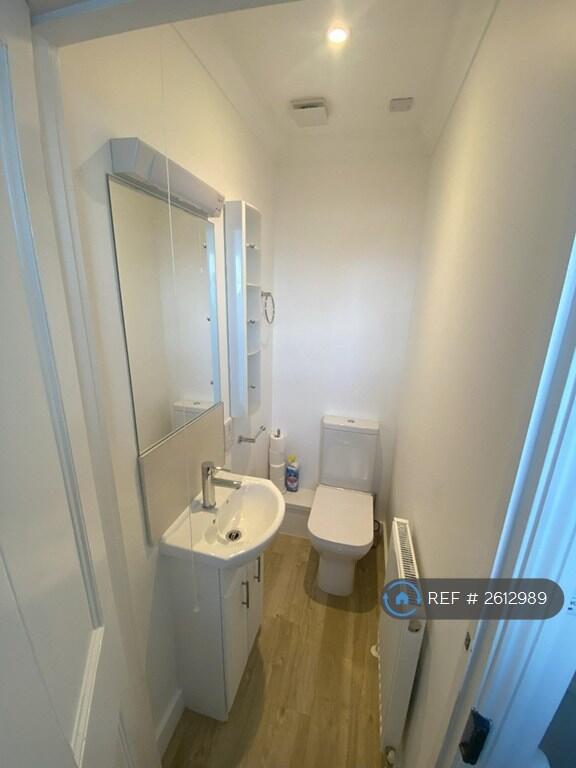 First Floor Wc
