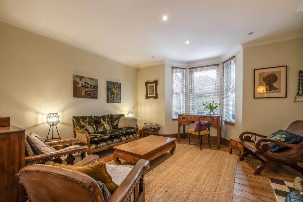 -Lower-Mortlake-R...