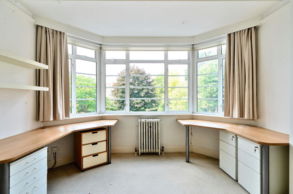 1305611-20-6846a4...