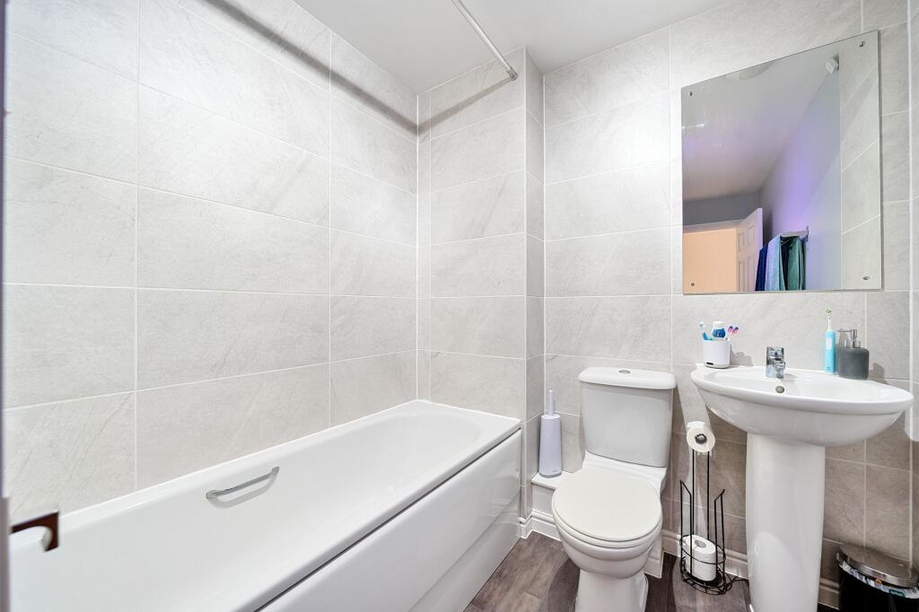 Bathroom (1)