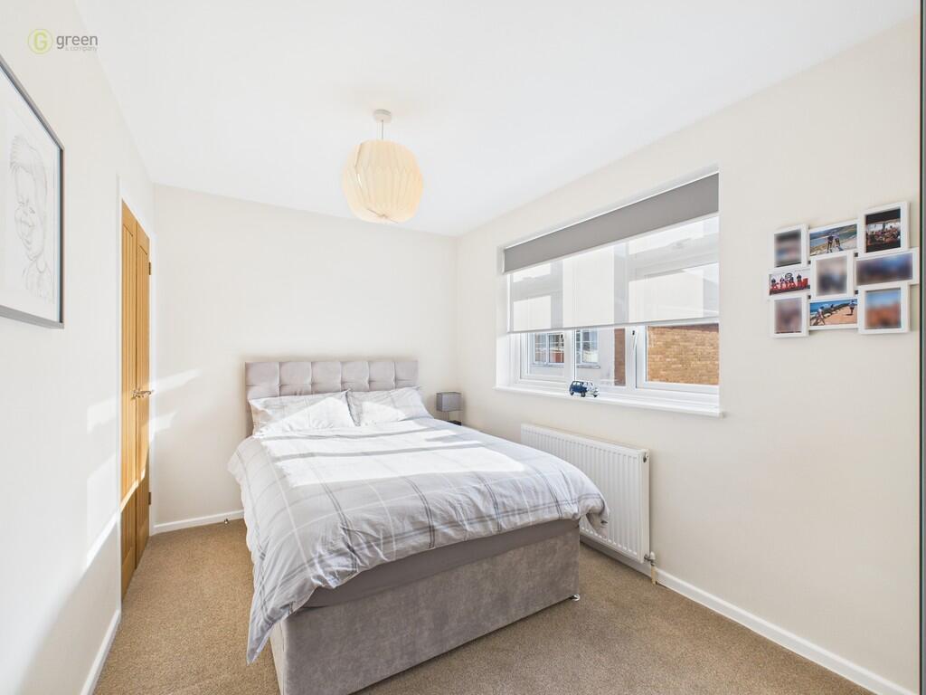 CAM03830G0-PR0236...