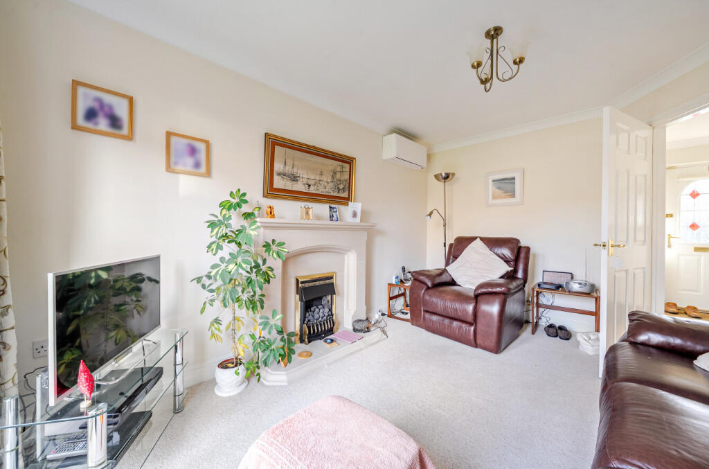 1372734-21-68fb89...