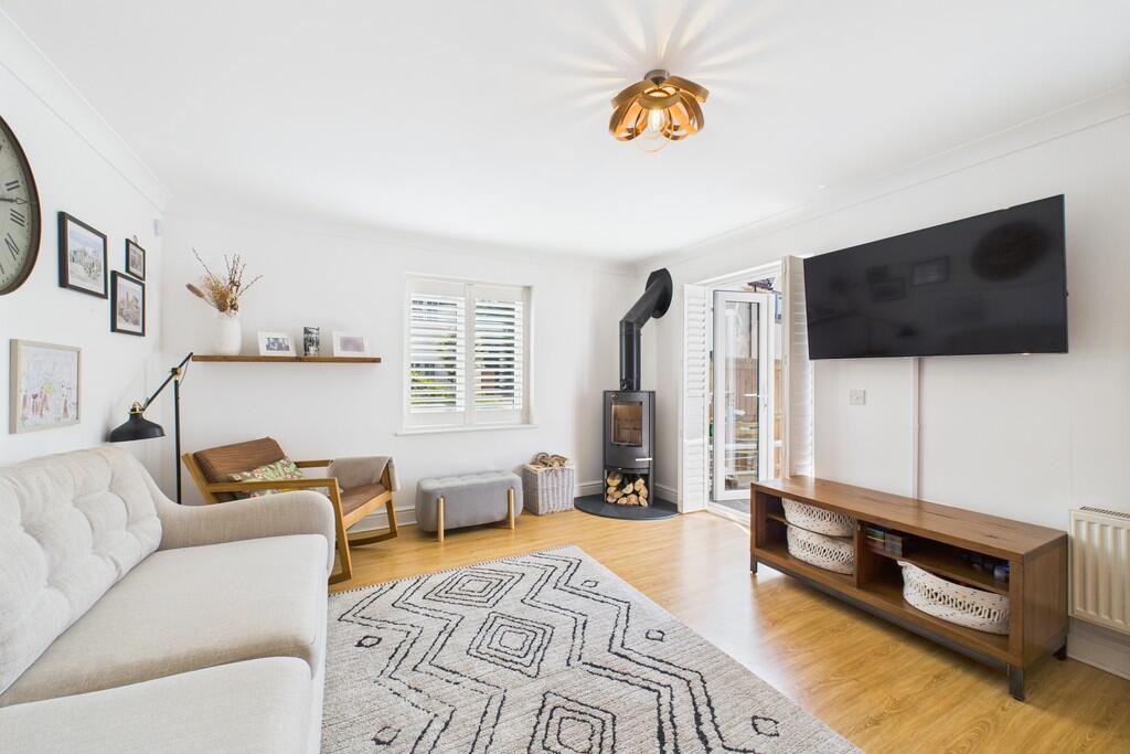 CAM01689G0-PR0474...