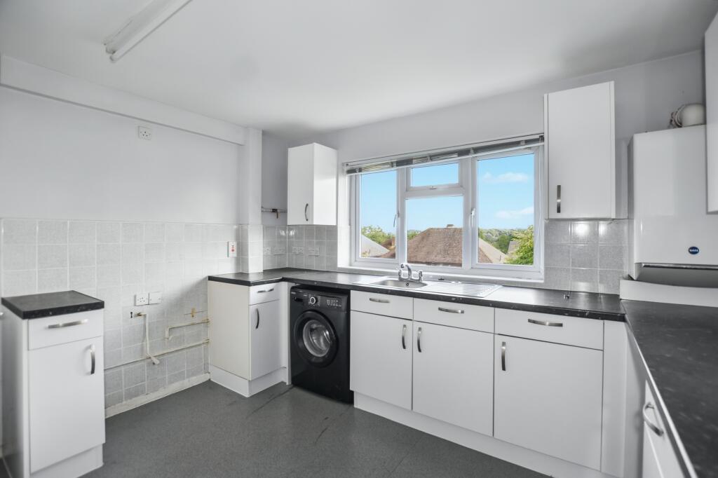 27 Marden Crescent, Bexley, Kent, DA5 1PW