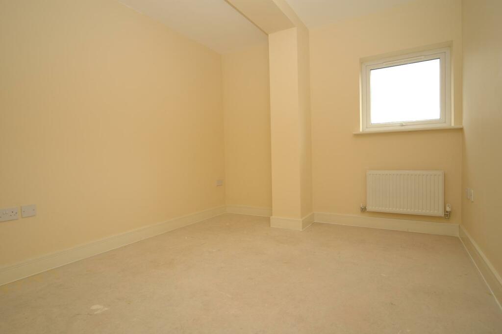 3 The Gateway - Lounge.jpg