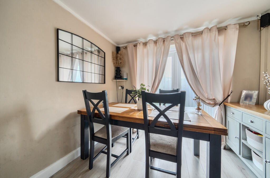 1375487-7-6909d84...