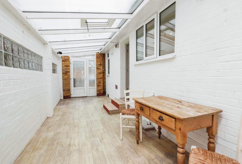 8petersfielddrivepetersfielddrivedroitwichwr97ar-38