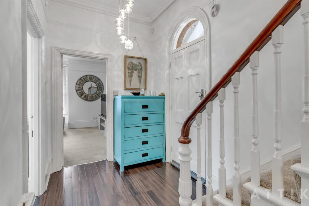 Attik 5, Stradbroke Road Gorleston, NR31 7AQ (12).