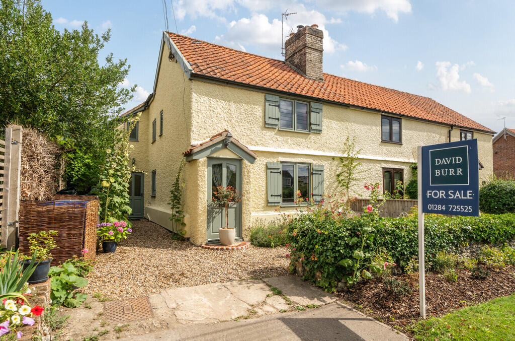 1330272-5-688a25d...