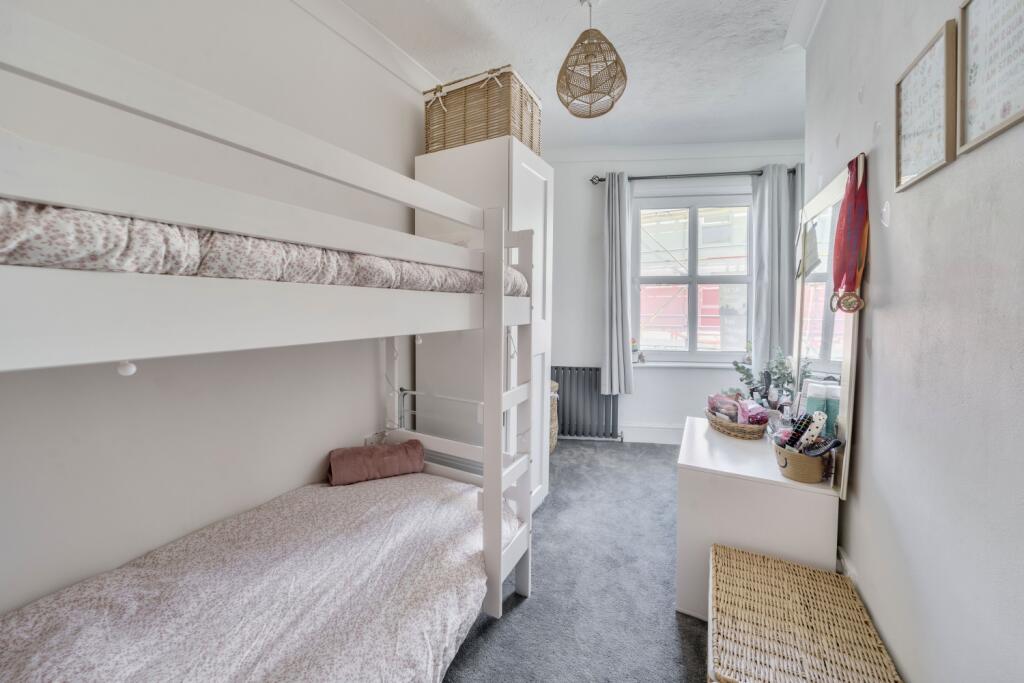 1356707-1-68d6a1f28701c