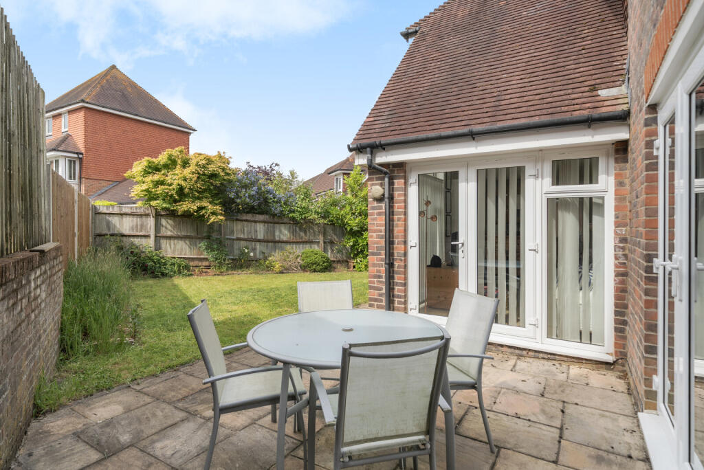 1300812-3-6839cc6...