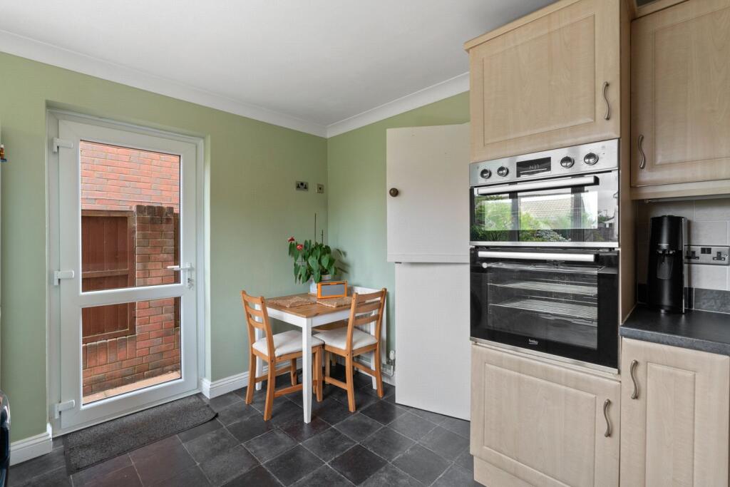 Kitchen/Breakfast Rm