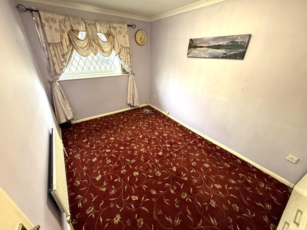 BEDROOM 1 (A)