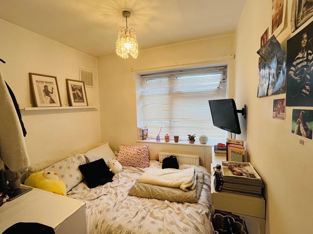Bed 3