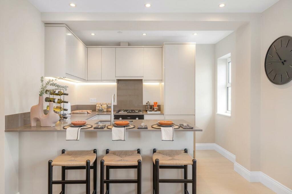 Kitchen (3).jpg