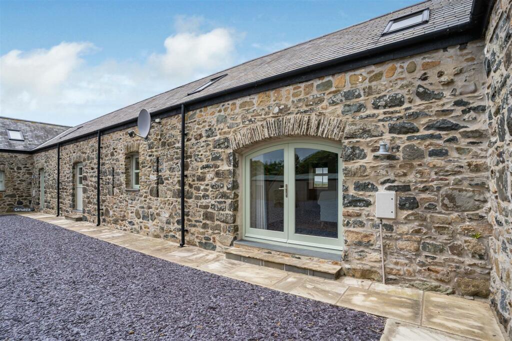 8508933-exterior01.jpg