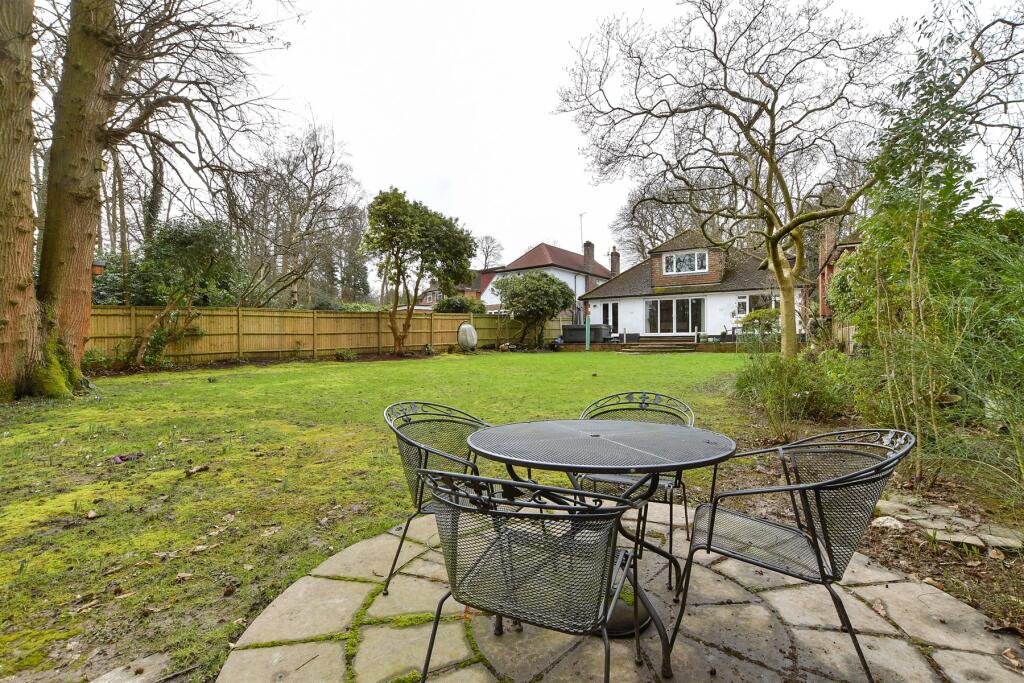 External Lifestyle Photograph