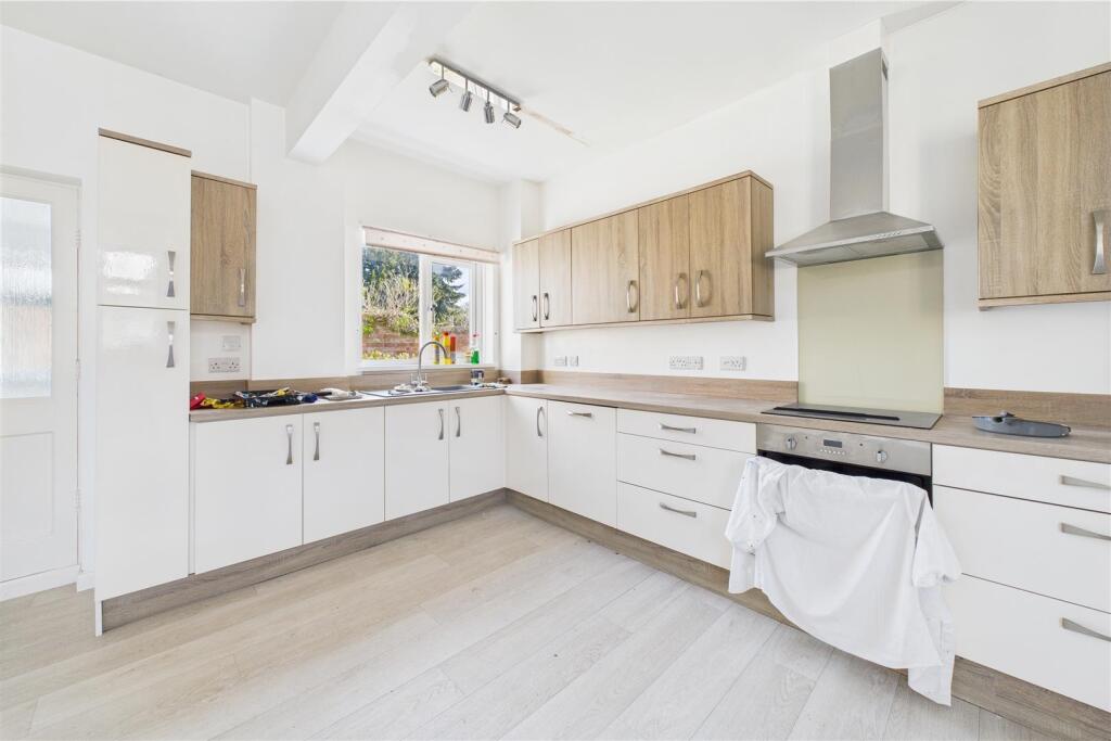 5a Water Street, Dursley, GL11 4JG | Freehold Resi