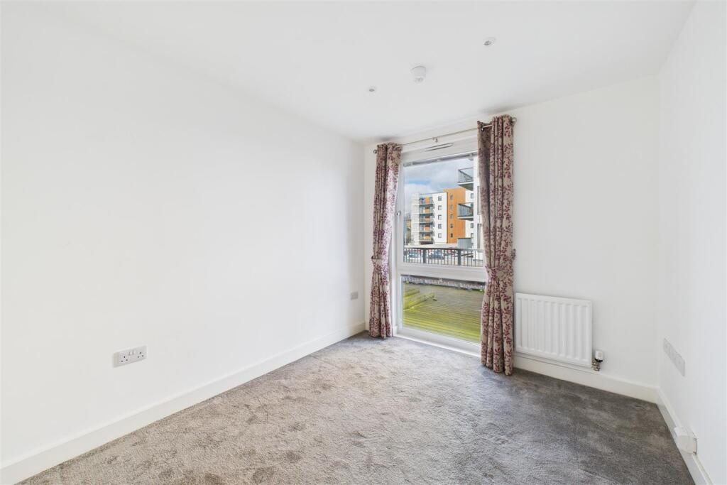 Ninety4 on the Estuary - 81 Argentia Place, Portis