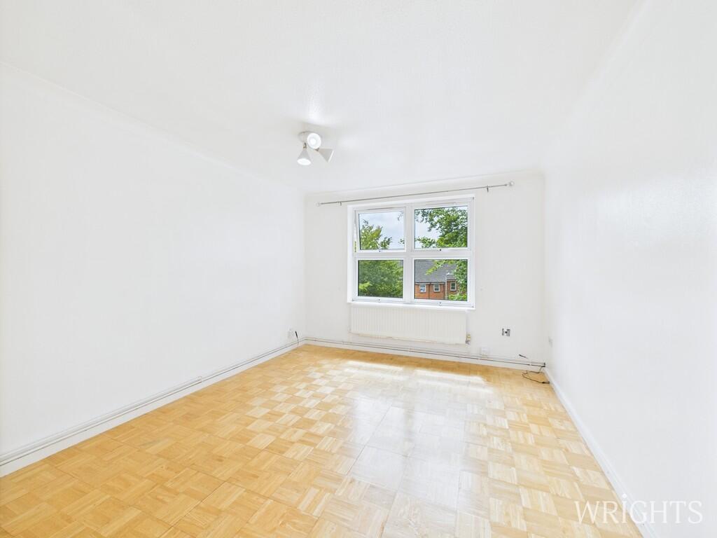 CAM02796G0-PR0465...