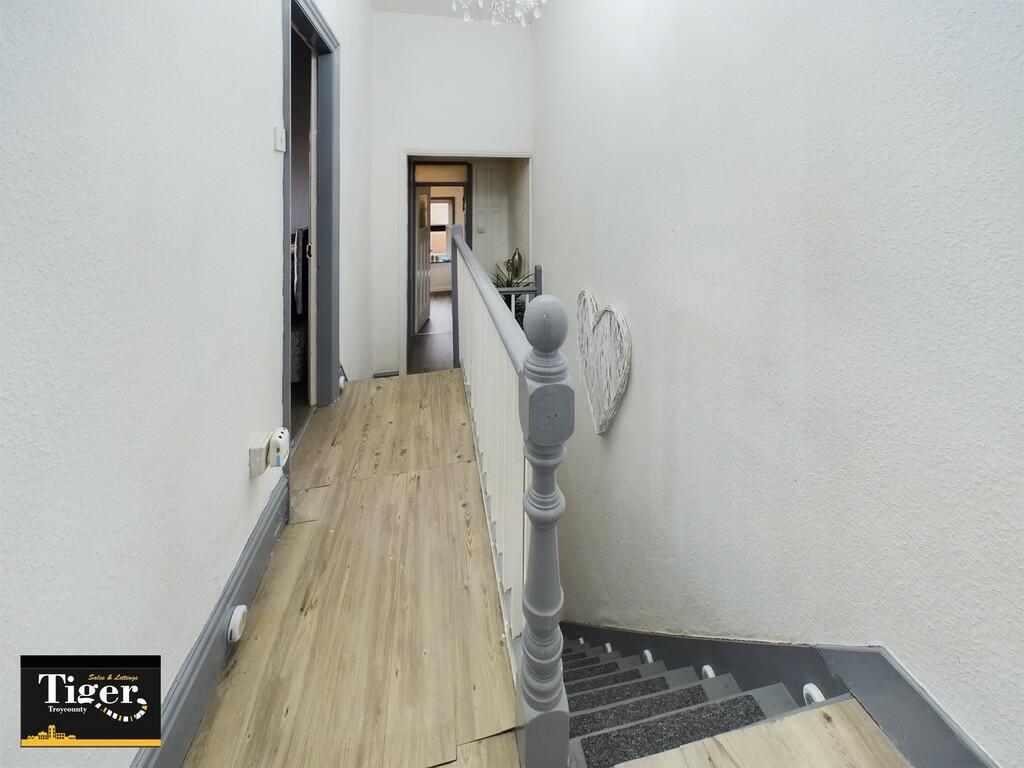 CAM02176G0-PR0248...