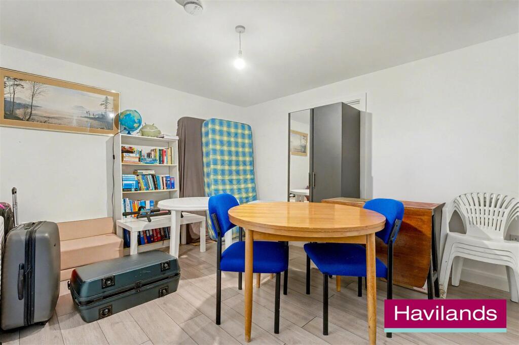 Curthwaite Garden-21.jpg