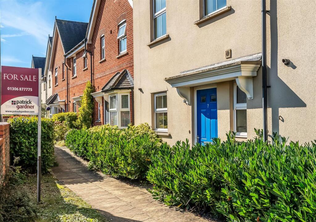 7-Vincent-Gardens-30 Crop.jpg