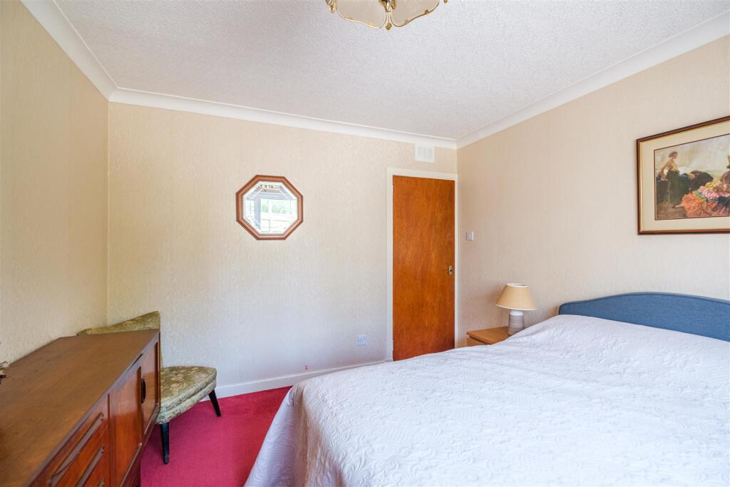 Hawthorn Road-22.jpg