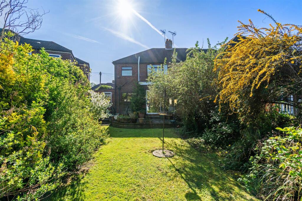 94 Hanbury Road_12.jpg