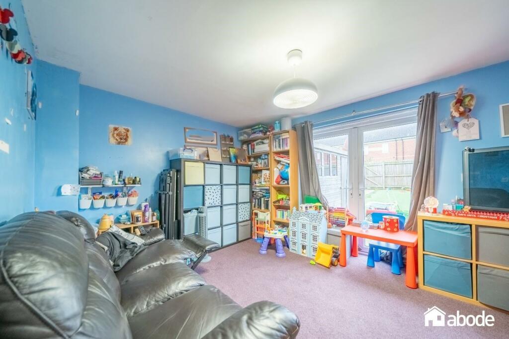 YJgzMrxGaEaS-HUSfNZF6w (1).jpg