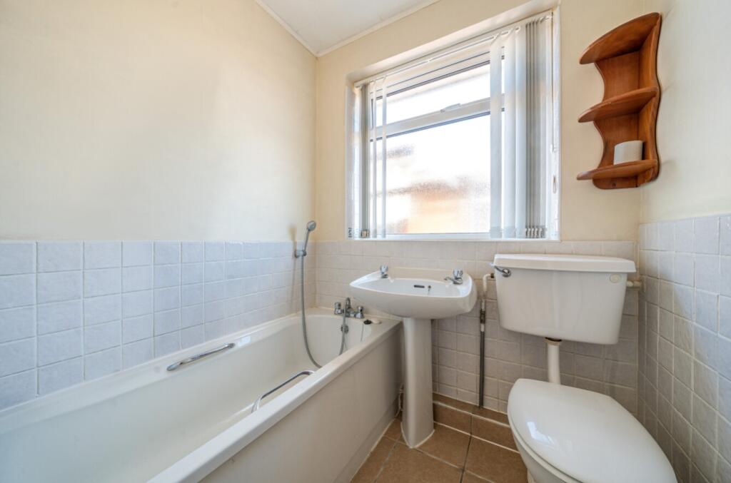 1295099-15-685090827f03b