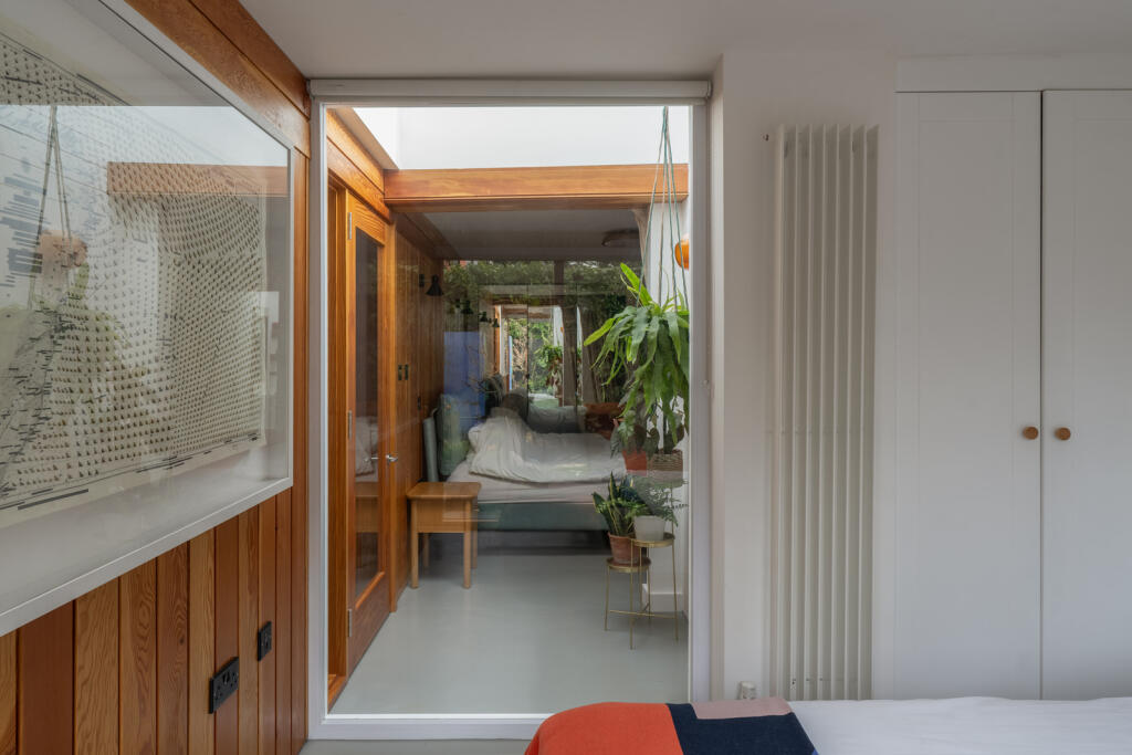 266096 - 47TheRyde_HighRes-11.jpg