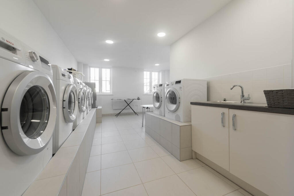 Watson Place, Chipping Norton - Communal Laundry Room 