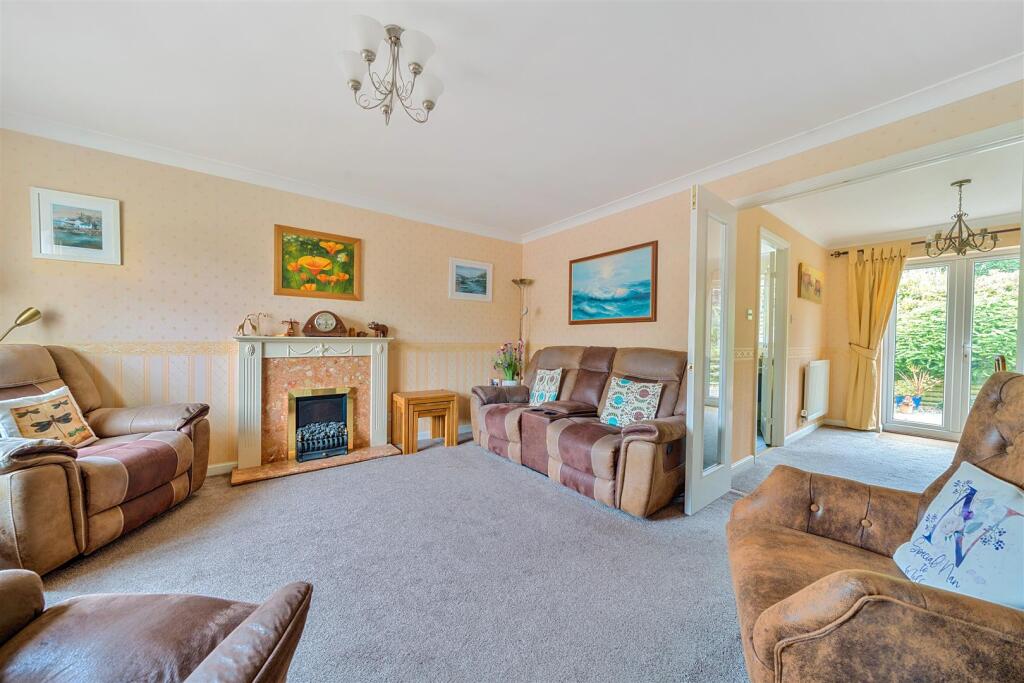 Bedford Grove Sitting Room Through.jpg