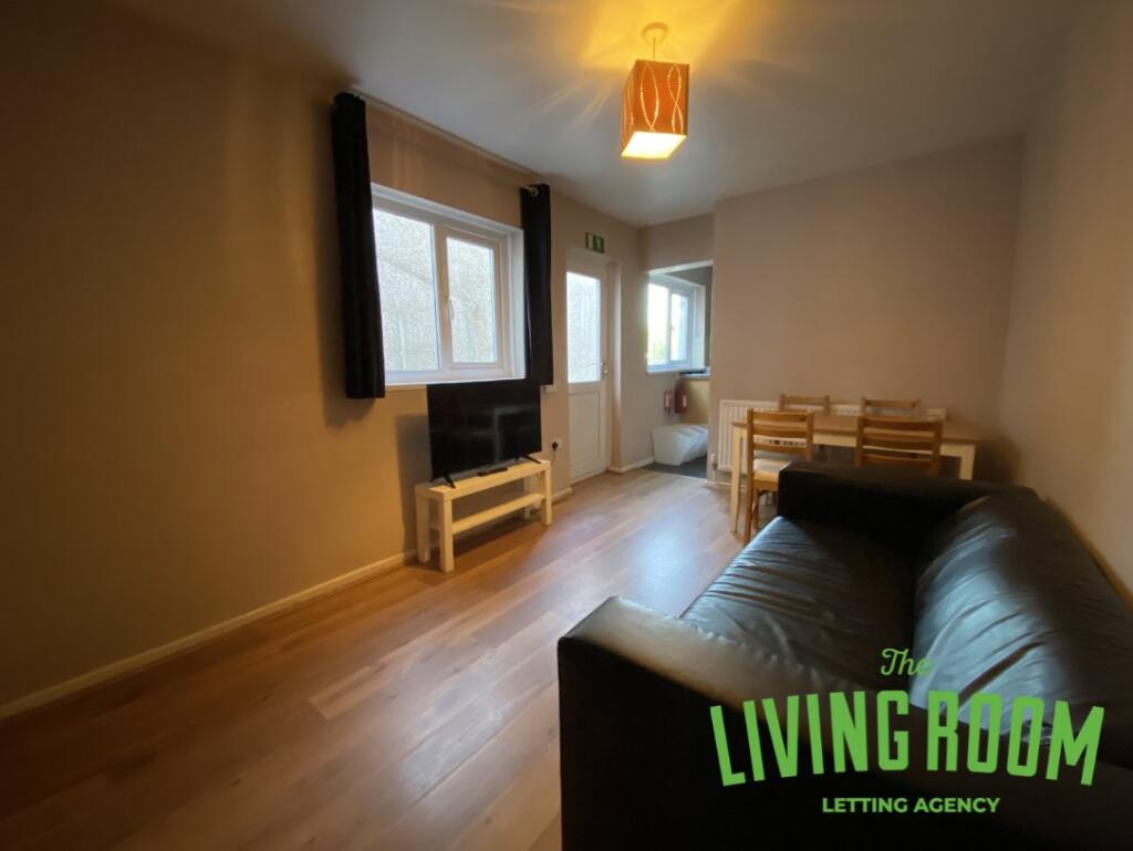 lounge 2