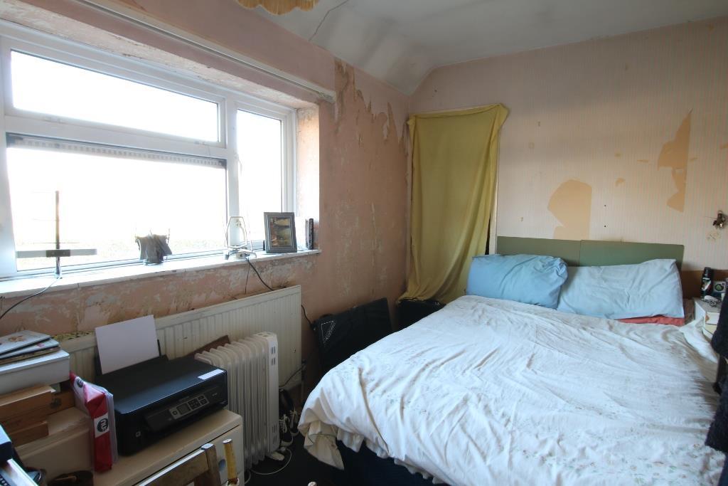 BED 1.JPG