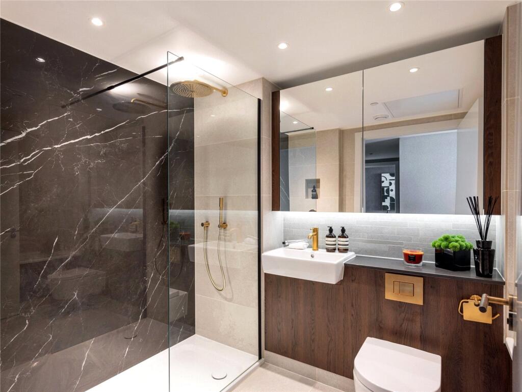 Ensuite