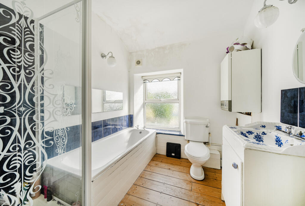 1316802-19-68679b...