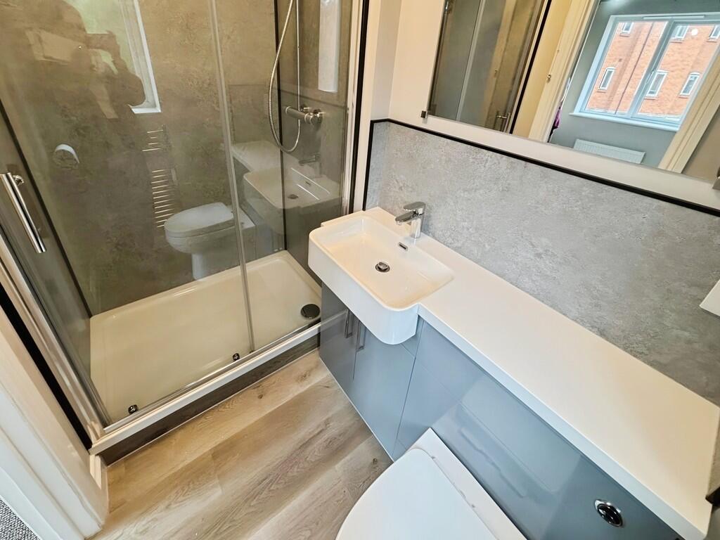 13e92964-bathroom...