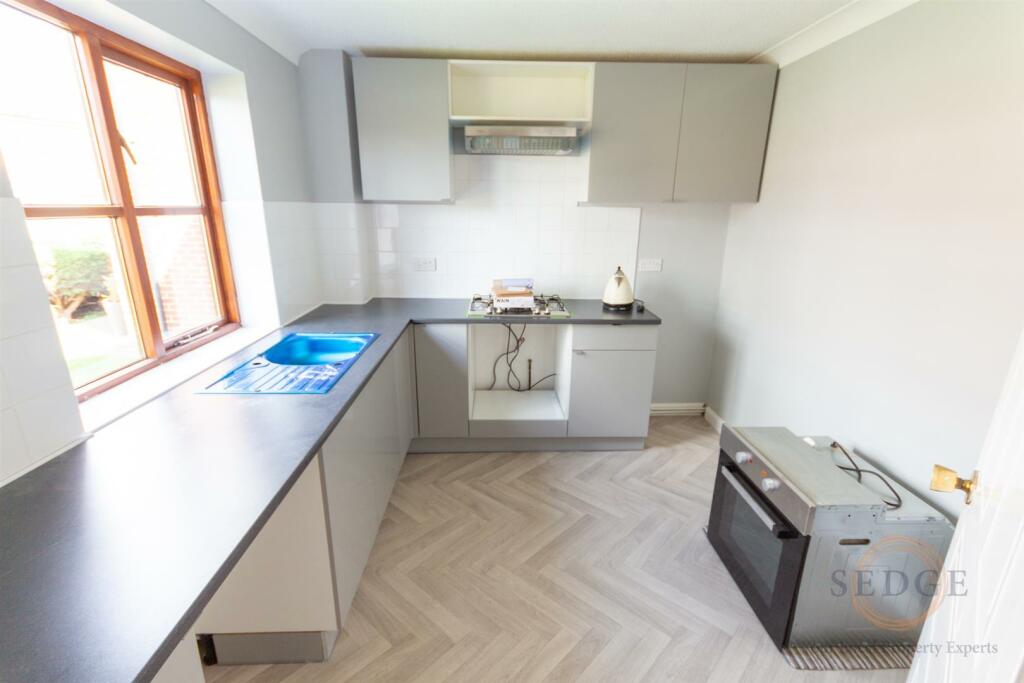 flat 3 stable -01.jpg