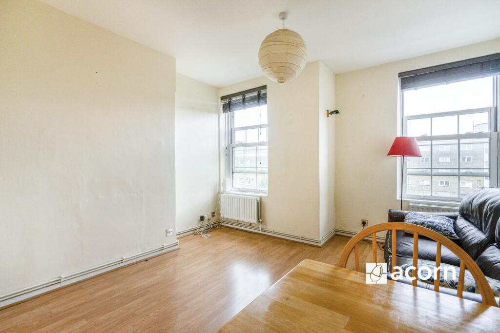 Living Room (3)