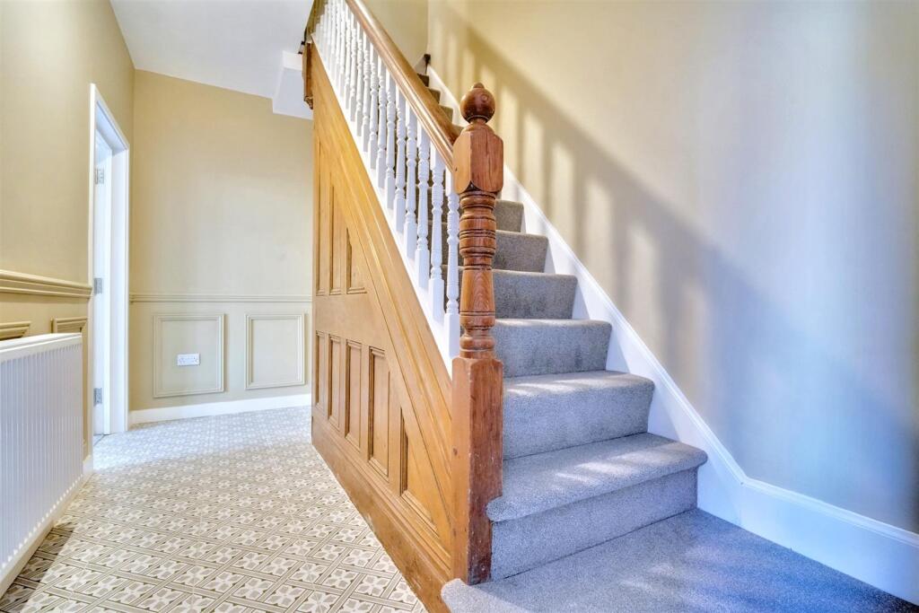 Entrance Hall.jpeg