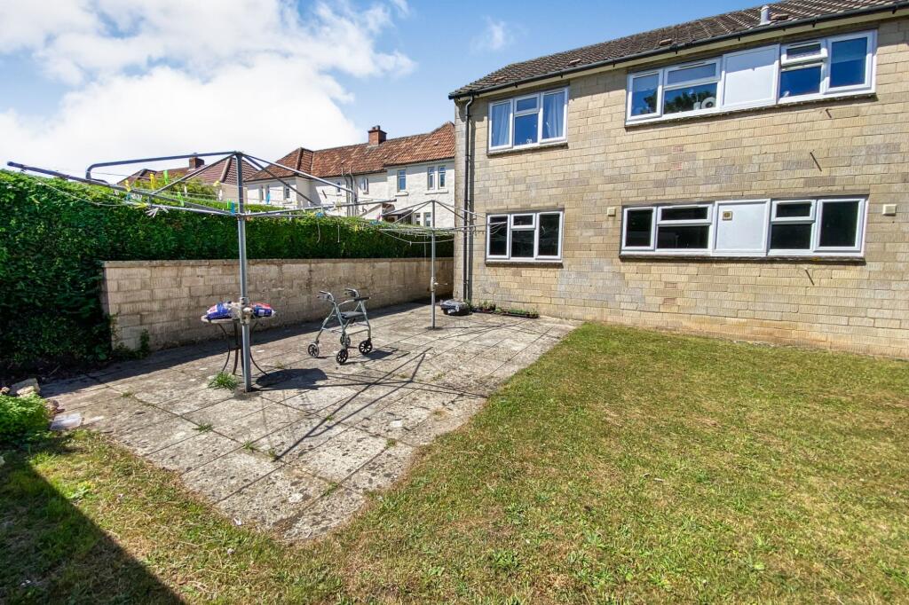 2 Dallimore Mead, Nunney, Frome, BA11 4NB