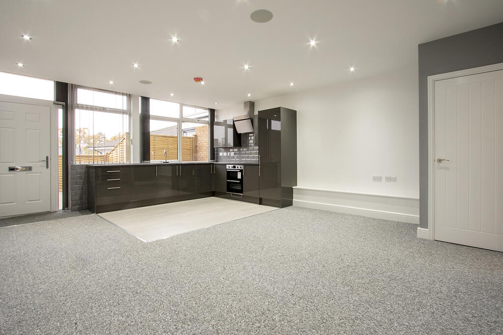 Crockhamwell-Road-Re