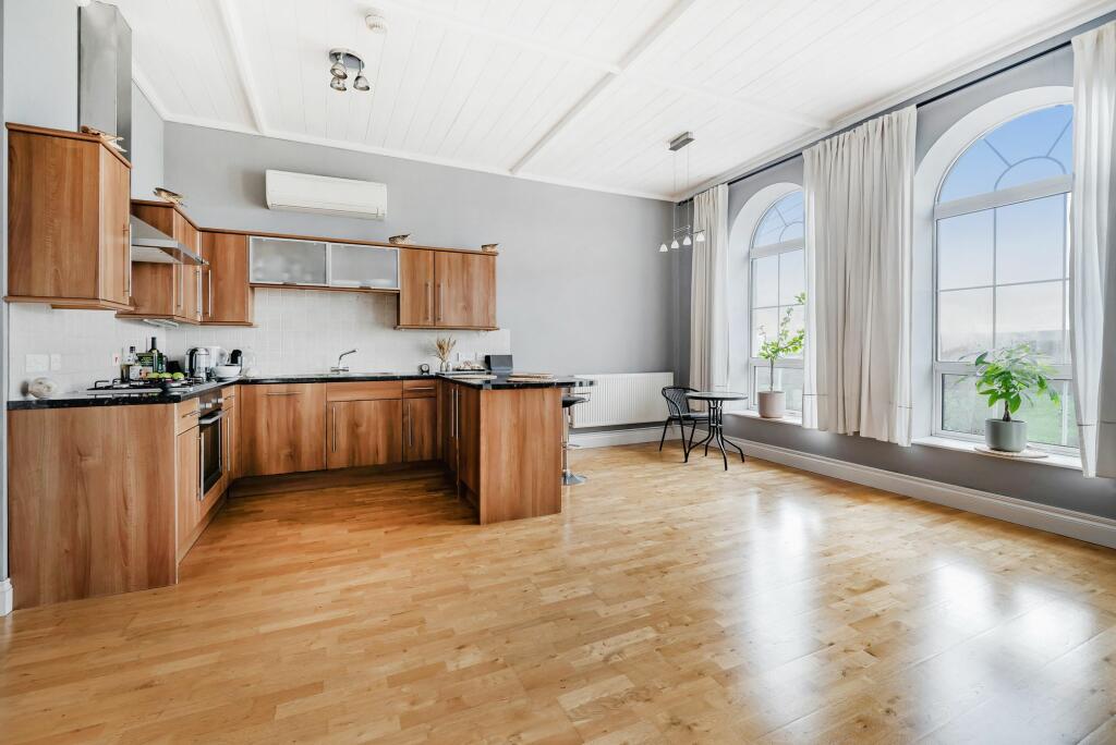 First floor kitchen / sitting room