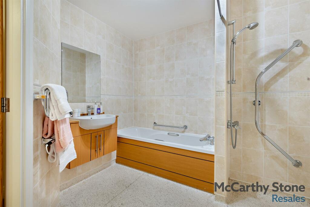 8630714-interior06-800.jpg