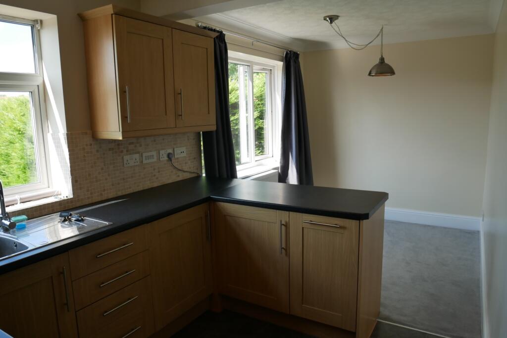 10 Windsor (3)