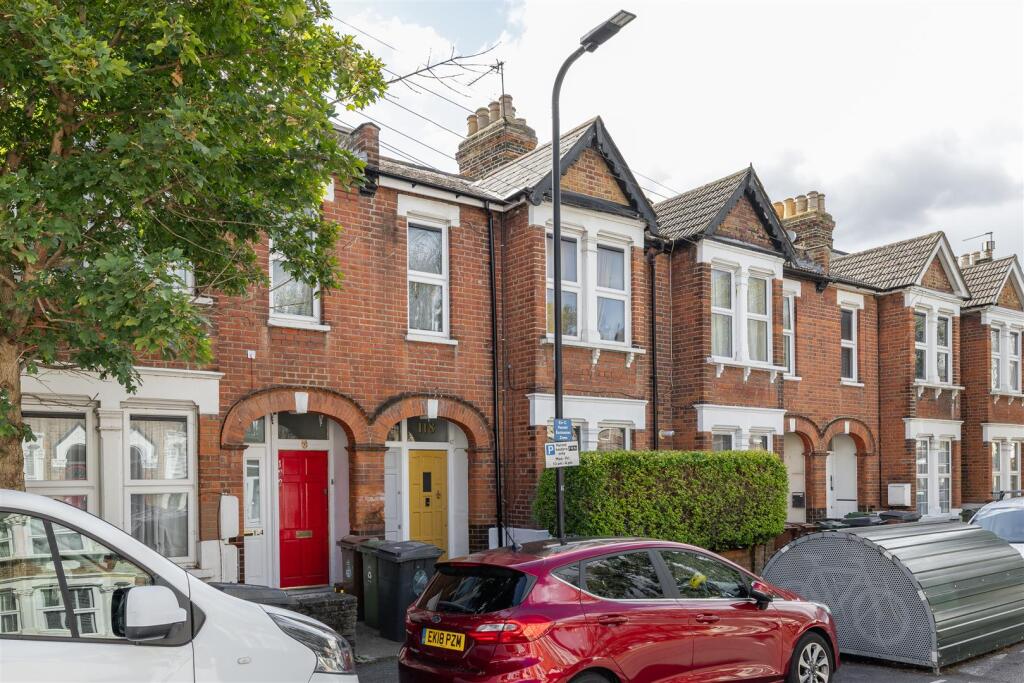 Brookscroft Road, E17