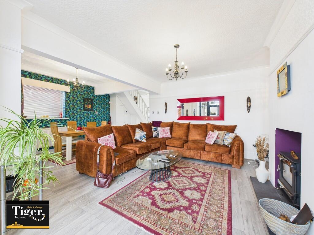 CAM03440G0-PR0415...