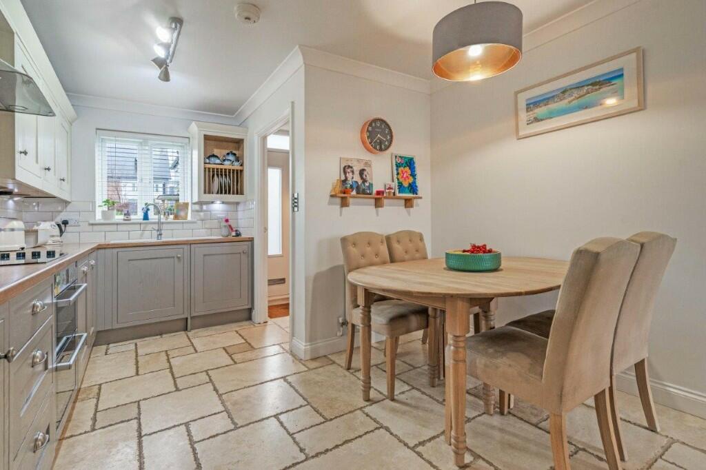 Kitchen/breakfast